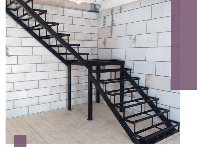 Лестницы на металлокаркасе под ключ в Юрге — изготовление и монтаж