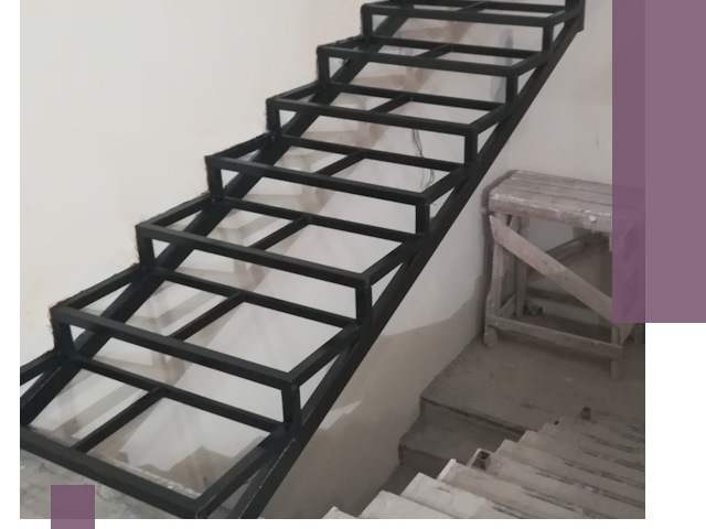 Демонтаж лестниц на металлокаркасе в Юрге: быстрый вывоз и разбор