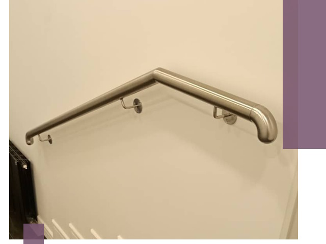 Изготовление пристенных поручней в Юрге под ключ за сроки